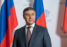 Поздравление главы Минобрнауки Валерия Фалькова с Днем России